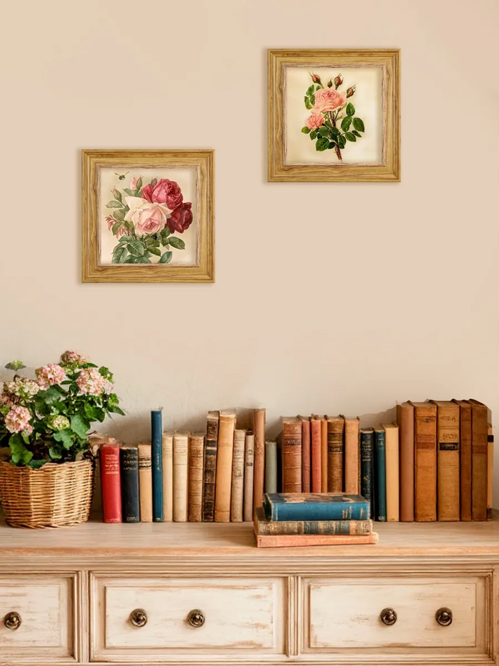 Картина настенная интерьерная в раме "под дерево" 26*26 см