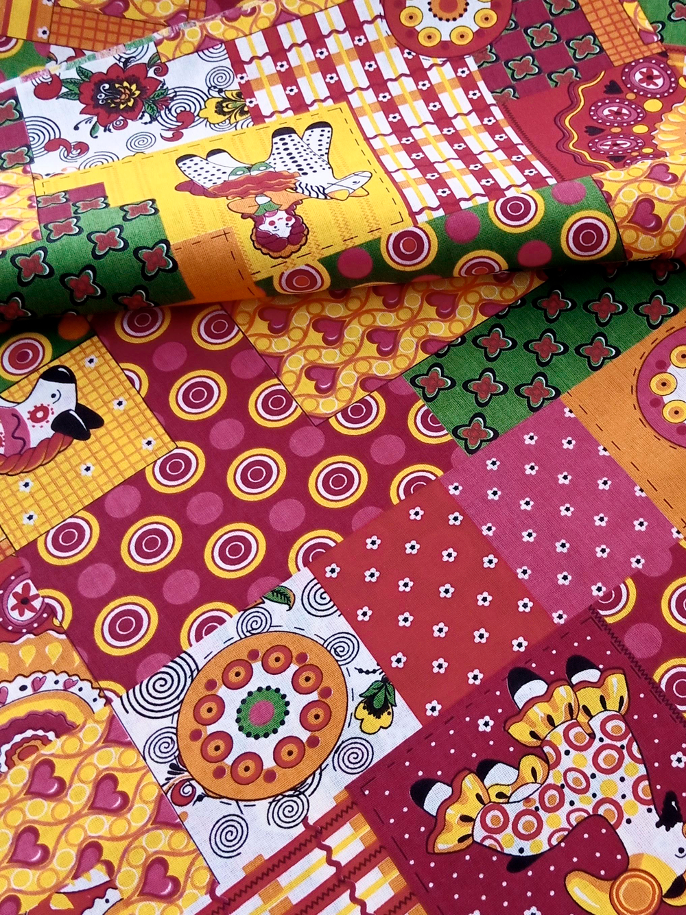 Ткань бязь плательная, рис. "Дымковская игрушка", ширина 150 см, арт. 103