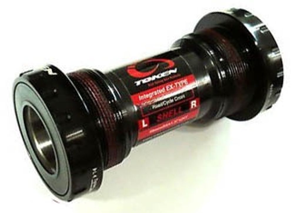Каретка с внешними тирамик подшипниками X-Seal для ХС, черная, ось 24мм, 68/73мм, 95г.TK878TBT-BK