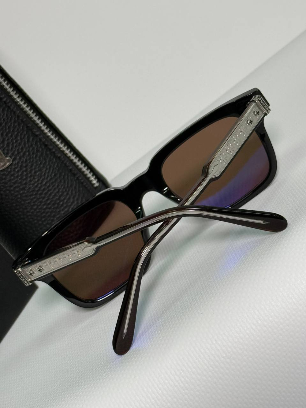 Солнцезащитные очки Chrome Hearts