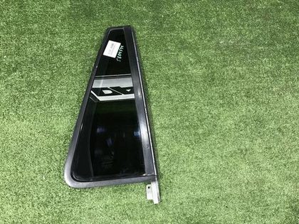 Форточка двери задняя правая Land-Rover Freelander 2 (2006-2014)