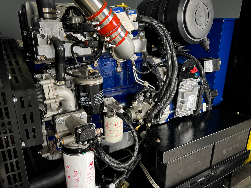 Дизельный генератор Vektor AD-120Y-T400