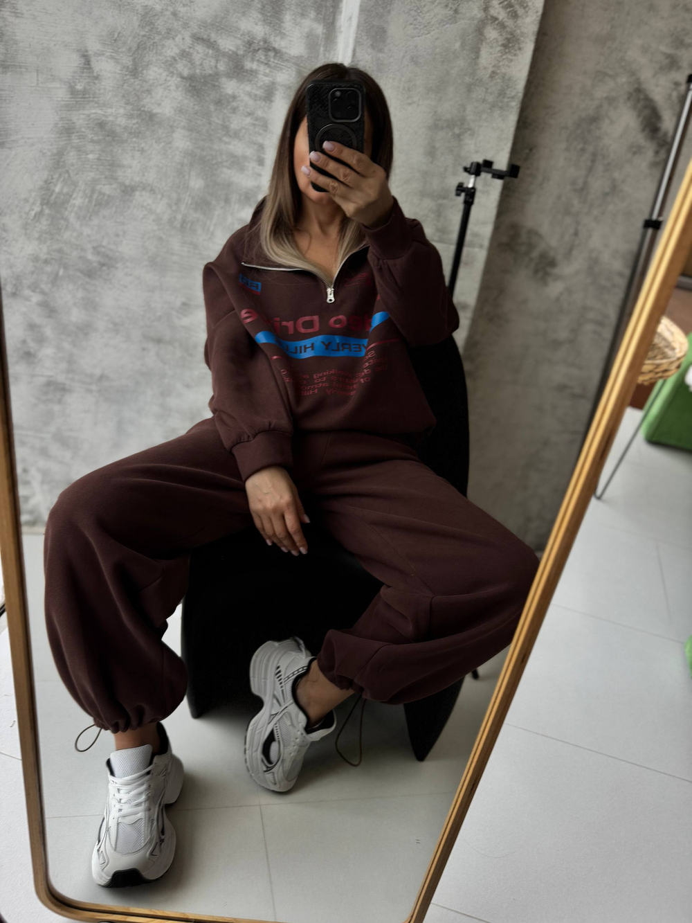 Костюм жен. 900 кор.