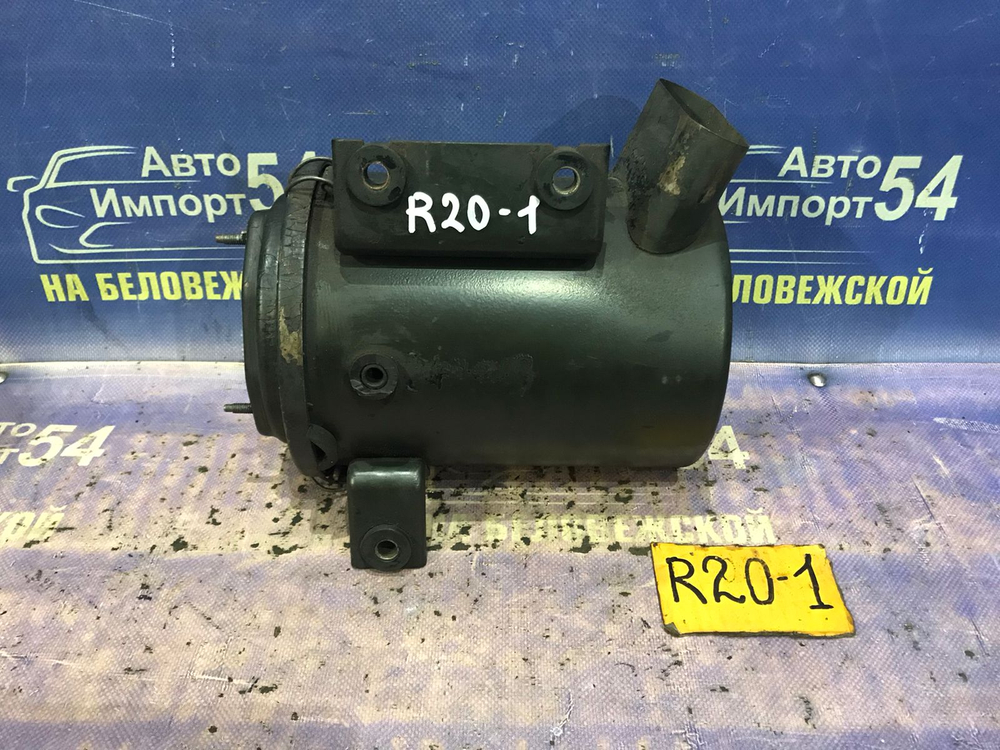 Корпус воздушного фильтра NISSAN MISTRAL 1997