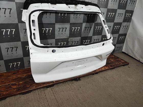 Крышка багажника Geely Cityray, Boyue Cool 24-нв Б/У Оригинал 6608248323C15
