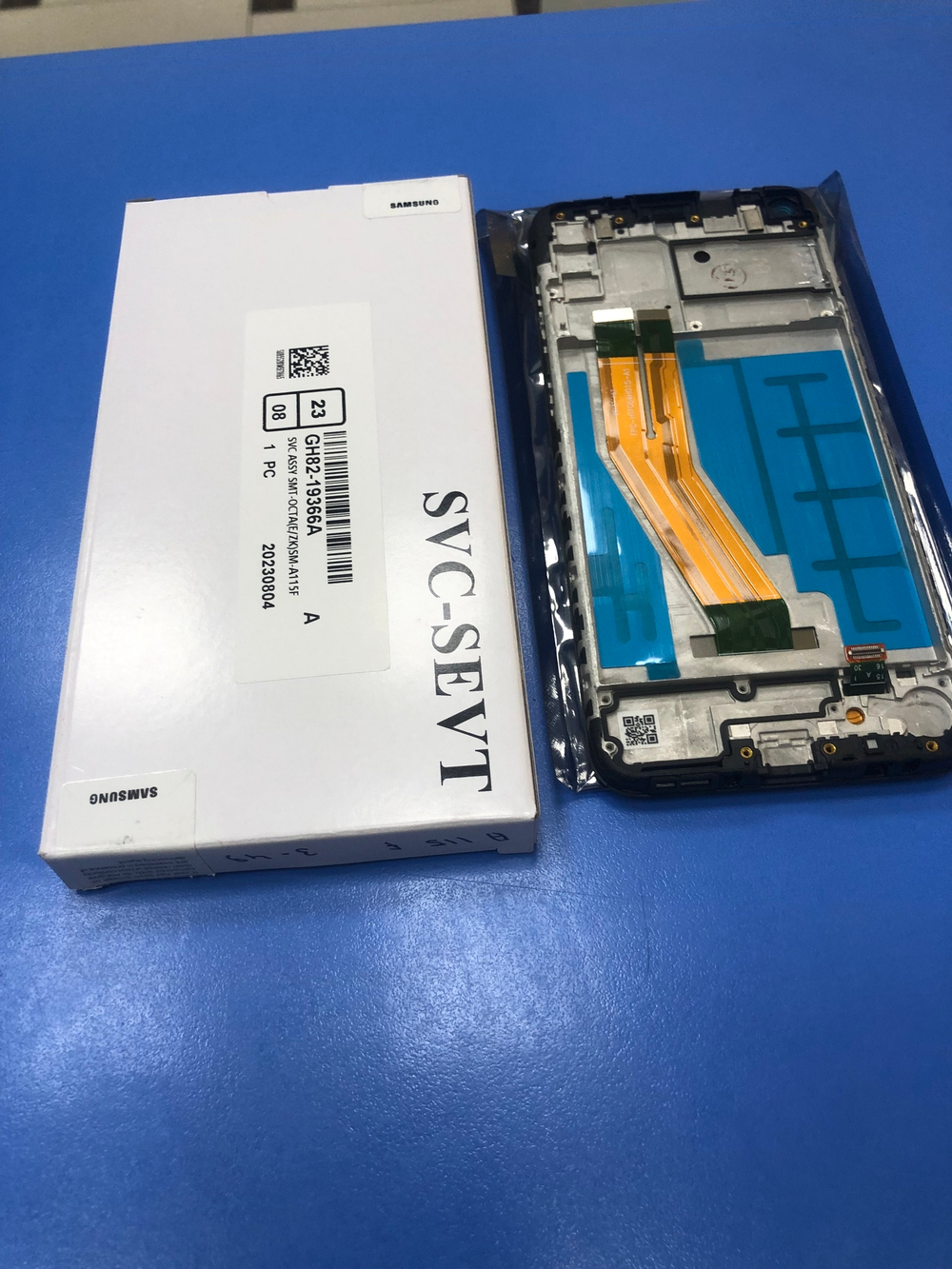 Самсунг А115 Galaxy A11  Дисплей в сборе с тачскрином и рамкой чёрный Оригинал Сервисный