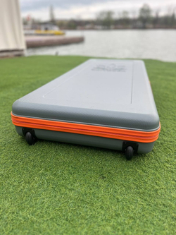 Чехол защитный на колесах для вейксерфа SurfPack водонепроницаемый ударопрочный 50"
