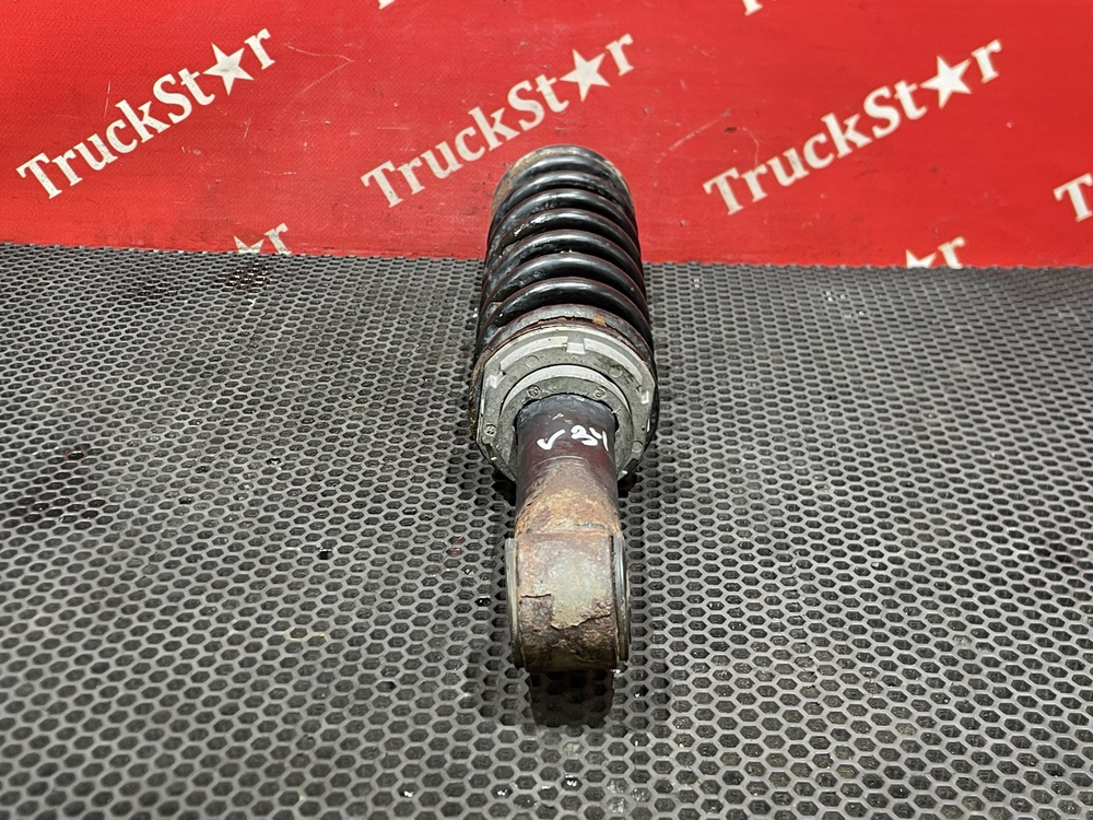 Амортизатор кабины задний