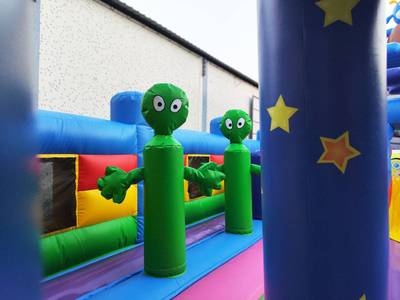 Коммерческий батут "Космические зверята" 12*6*6 м