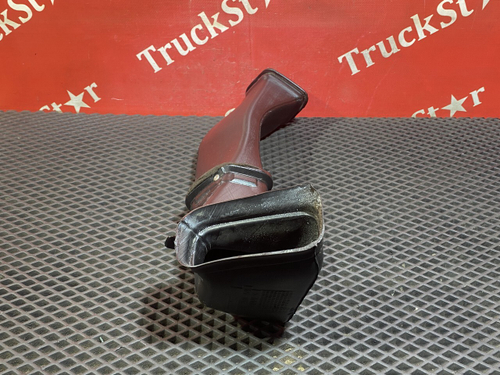 Воздуховод отопителя