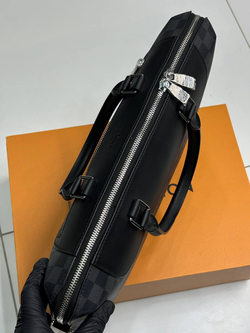 Портфель Louis Vuitton