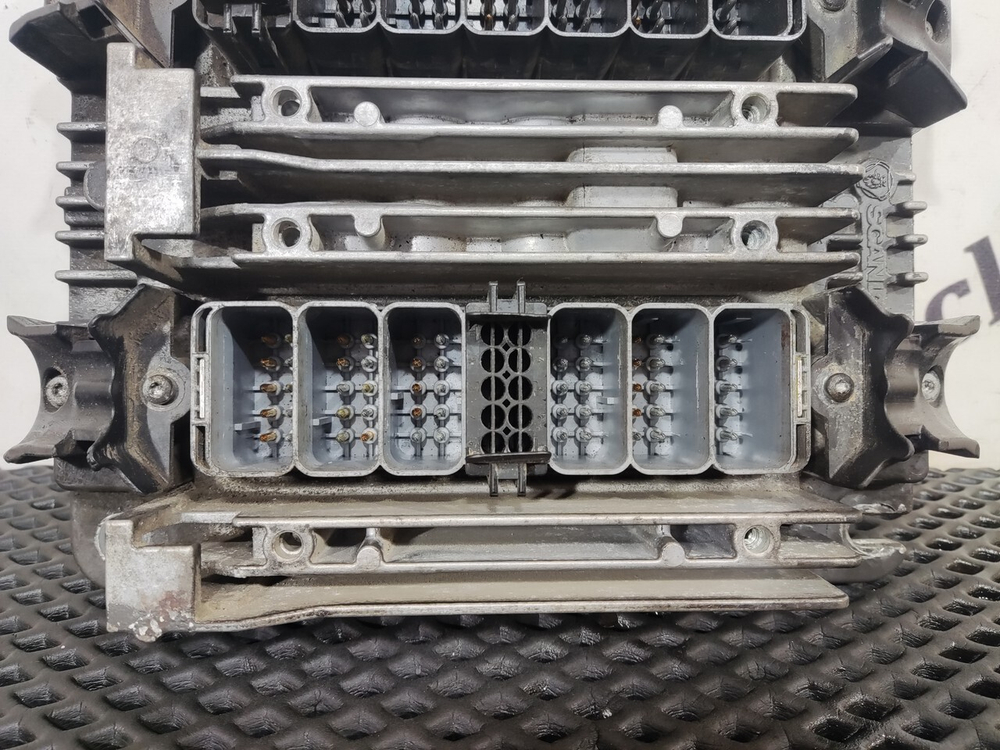 Блок управления двигателем DC13 2020г.