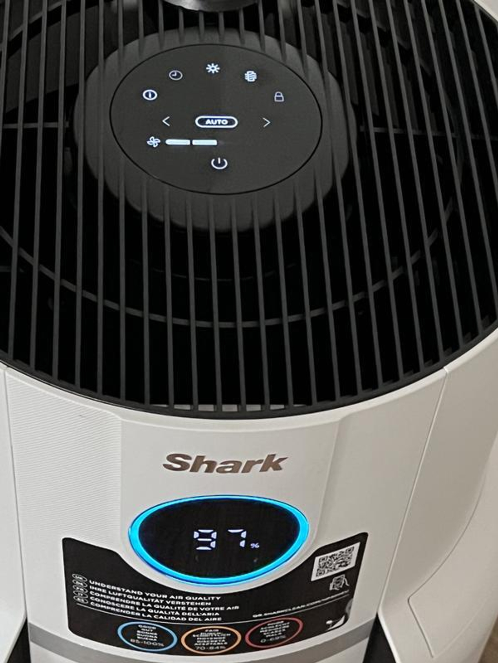 Очиститель воздуха Shark HP300EU белый