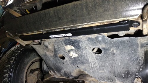 Распорка между передними крюками Nissan Pathfinder R50 (ПОД ЗАКАЗ)