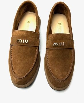 Лоферы женские