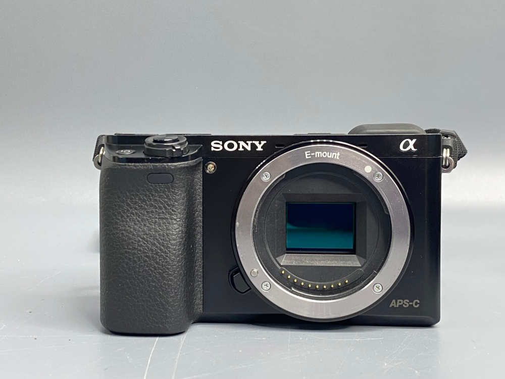 Sony A6000 4000 кадров