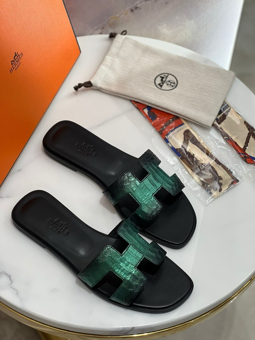 Шлепанцы Hermès