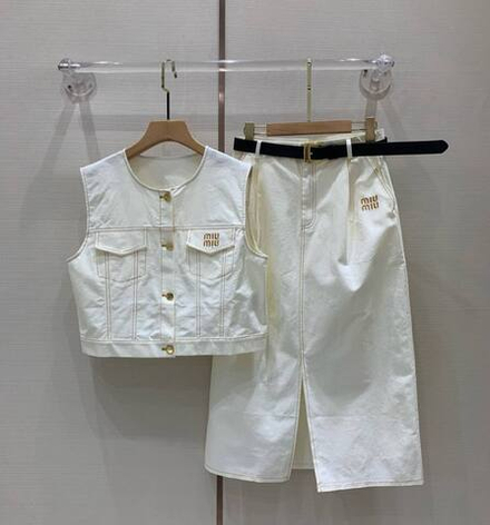 Костюм MIU MIU