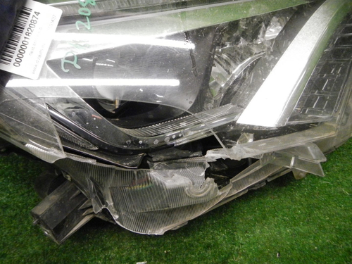 Битая Фара правая Toyota RAV4 4 CA40 (2015-2019) LED