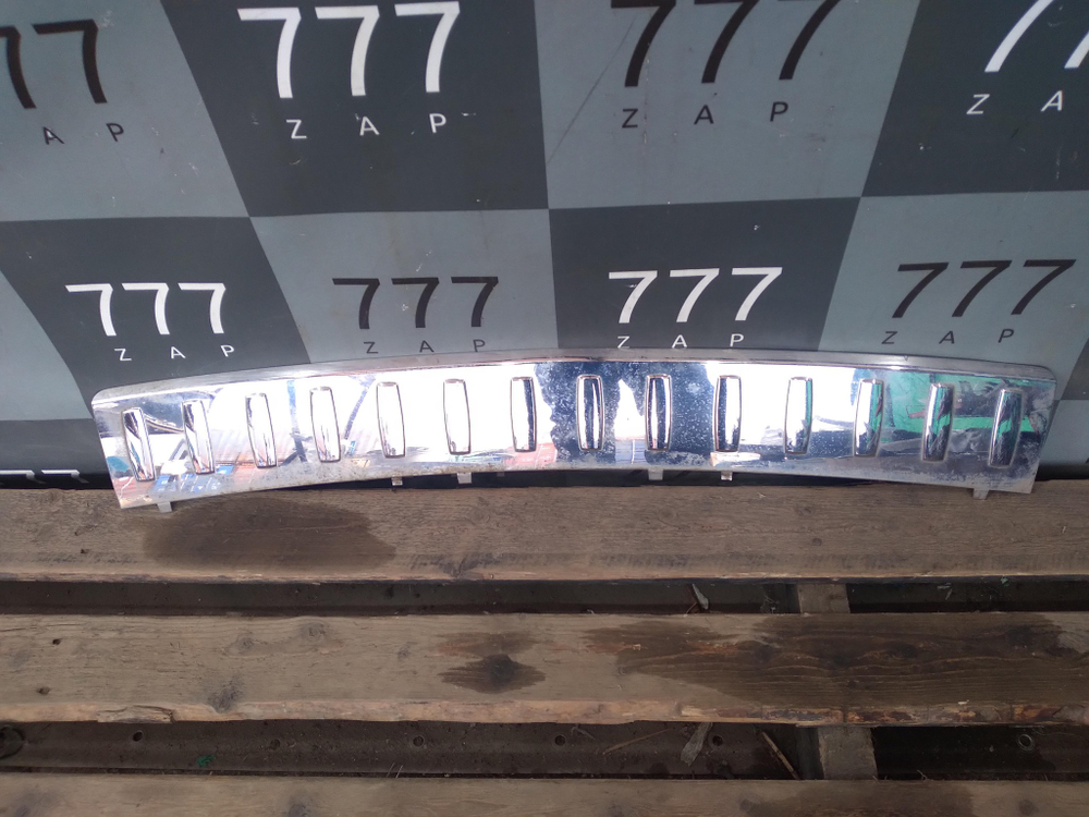 Накладка заднего бампера Mercedes M GLE (W166) 11-18 Б/У Оригинал A1668853374