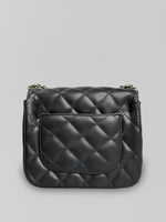 Сумка 325 квадратной формы и стеганным рисунком виде ромбов