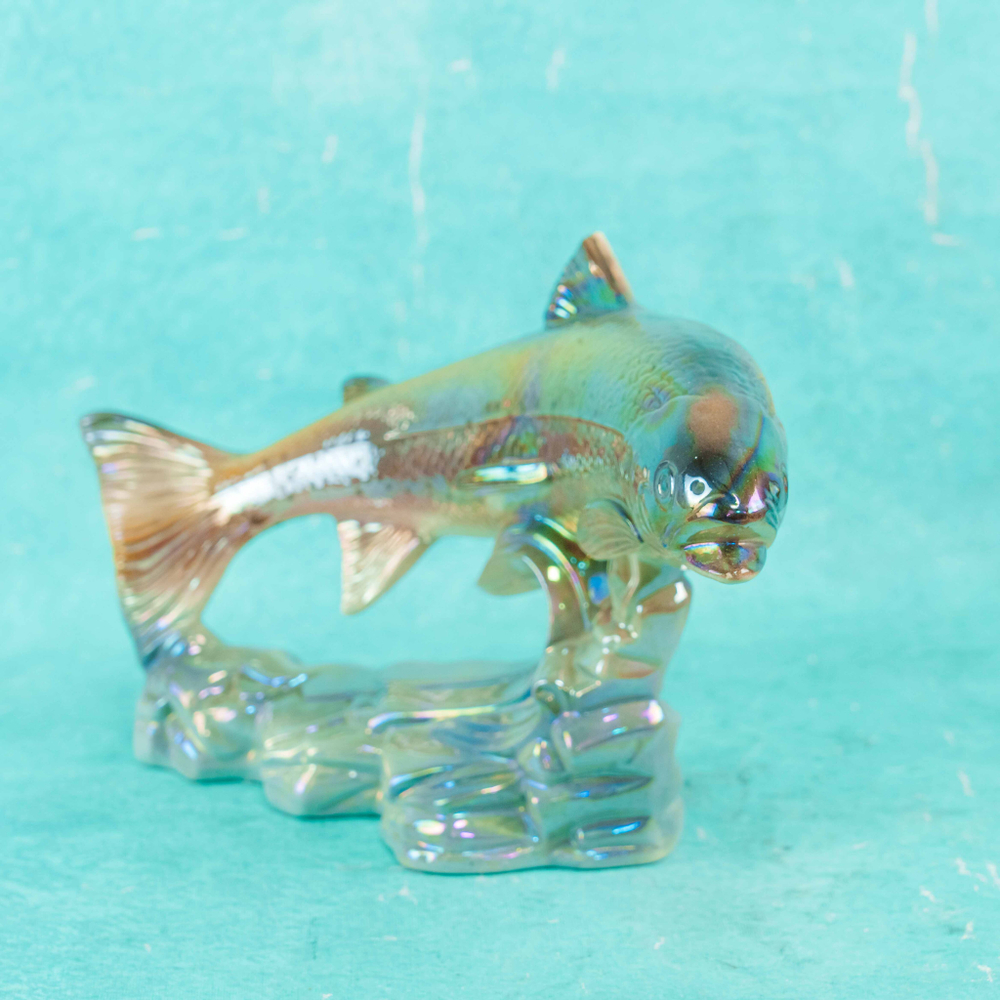 Фарфоровая статуэтка «Радужная форель»