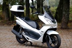 Windscreen WING for Honda PCX 2010-2015 55CM (22")size. Any color. Aftermarket. Made in Thailand