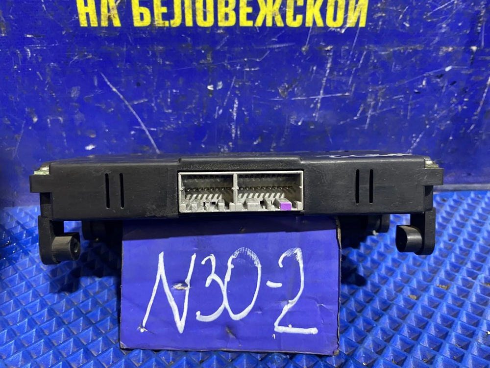 Блок управления климат-контролем NISSAN R'NESSA 1997