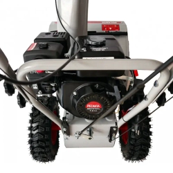 Ресанта СБ 4800ПЭ бензиновый снегоуборщик 7 л.с. ковш 56 см, выброс 15 м, 6 вперед/2 назад 70/7/33