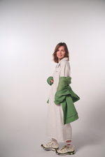 Платье прямого кроя с круглым воротником из плотного футера без начеса, светло-серый меланж