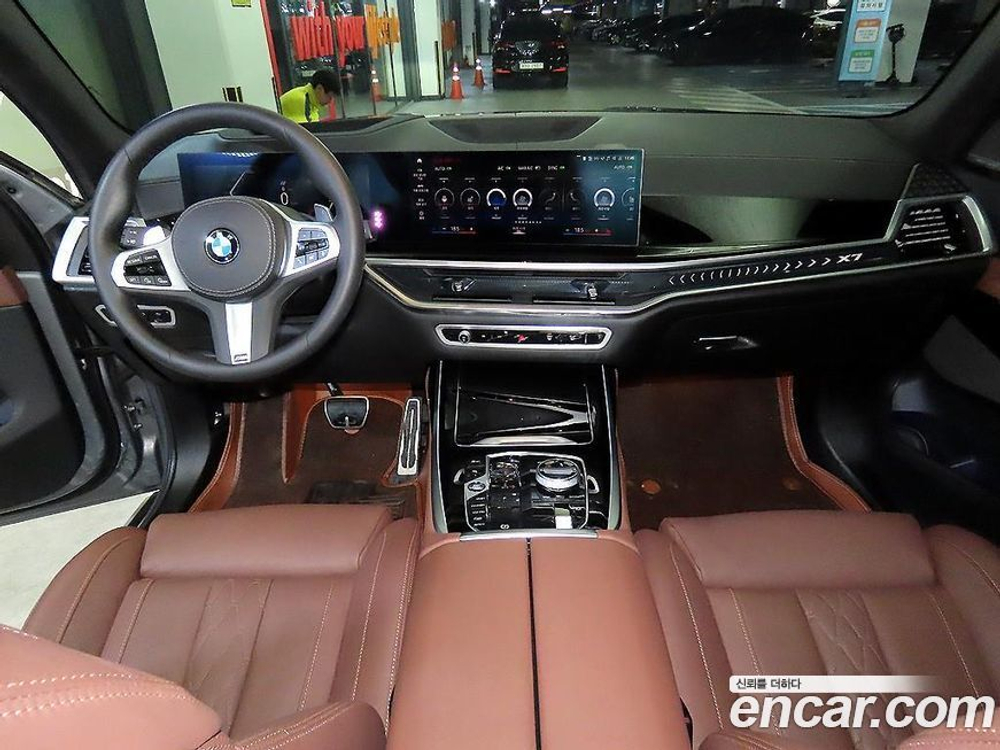 BMW X7 (G07) xDrive 40i M Sports 7-и местный (12.2022)