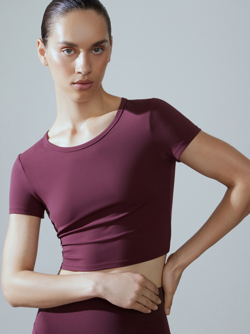 Футболка Jules Сropped Tee in Bordeaux