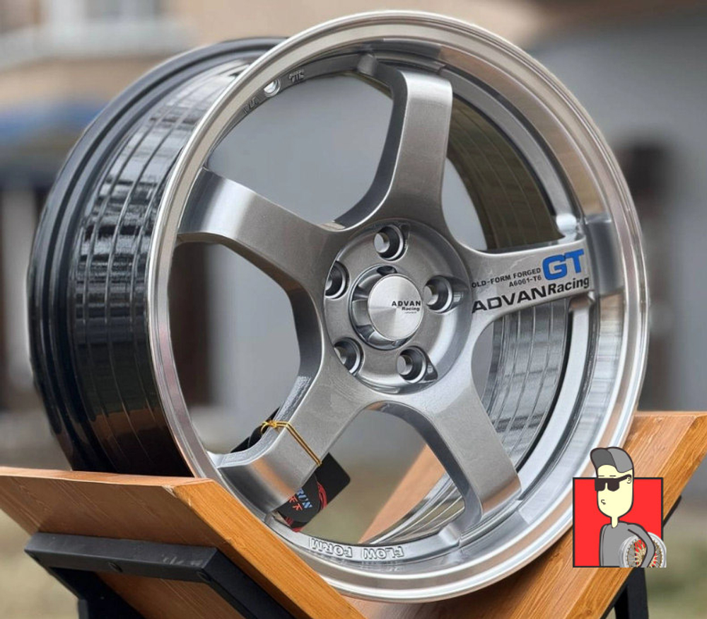 Комплект дисков Advan GT 16x7.5 et30 5x114.3