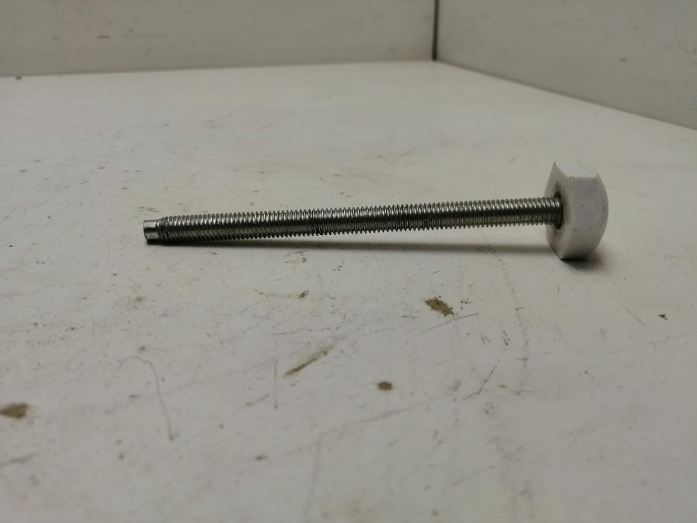 CDI9P50-40 ктп13 Ножка для посудомоечной машины Candy CDI9P50-40 б/у