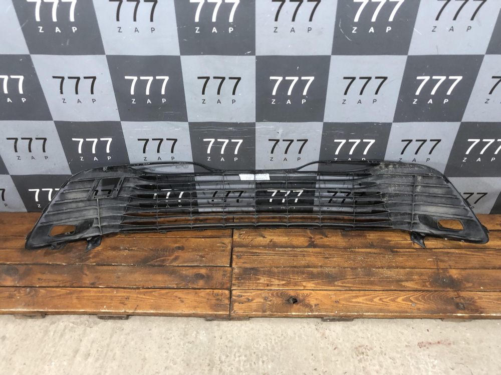 Решетка переднего бампера Toyota Camry (XV70) 17-21 Б/У Оригинал 5310233160
