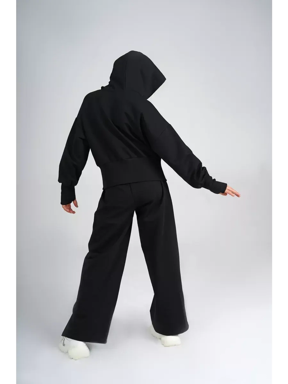 Костюм с брюками палаццо