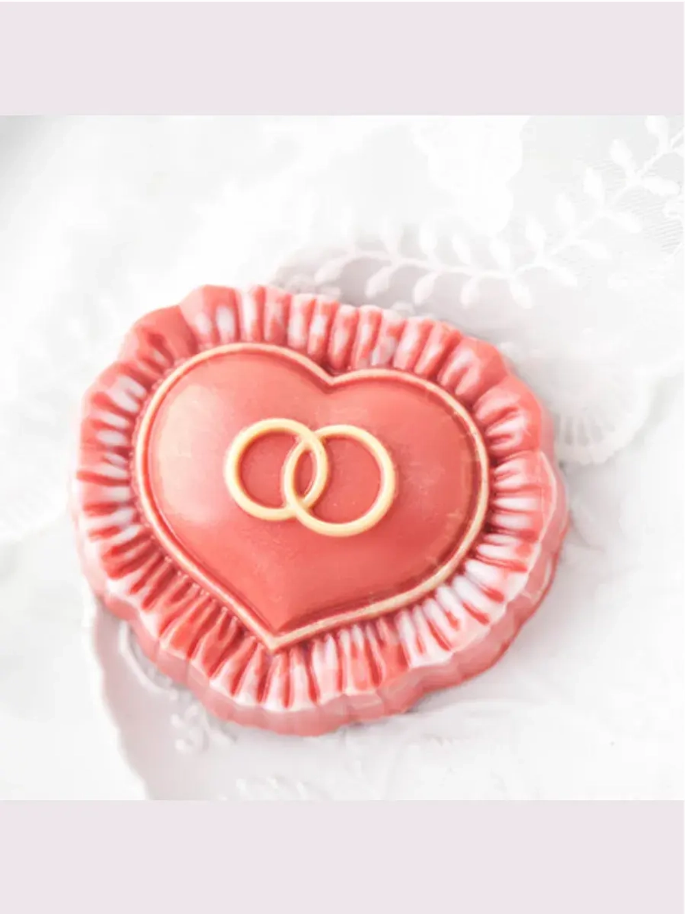 Форма пластиковая Сердце с кольцами