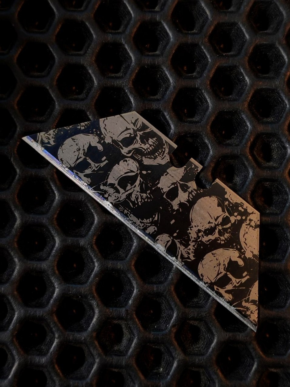 Сменные лезвия с гравировкой. Черепа Сет№1