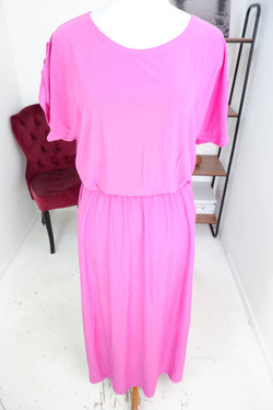 Платье Ю Мода цвета фуксии, визуально на 50 размер, новое