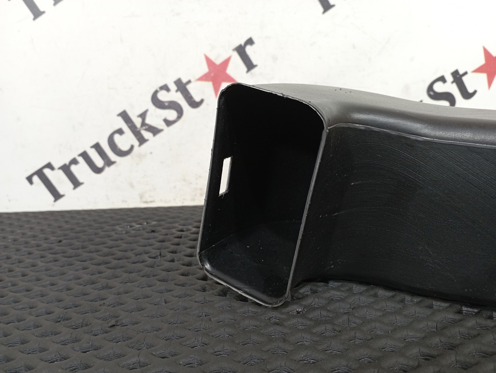 Воздуховод отопителя