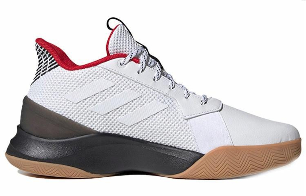 Кроссовки Adidas Runthegame