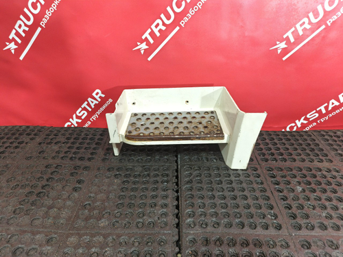 Корпус подножки левый 2023г