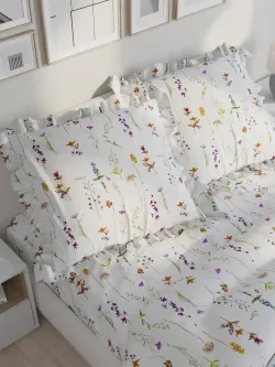 Декоративная наволочка с рюшами, оборками "Маргарита" 70х70 см, 1 шт, без молнии