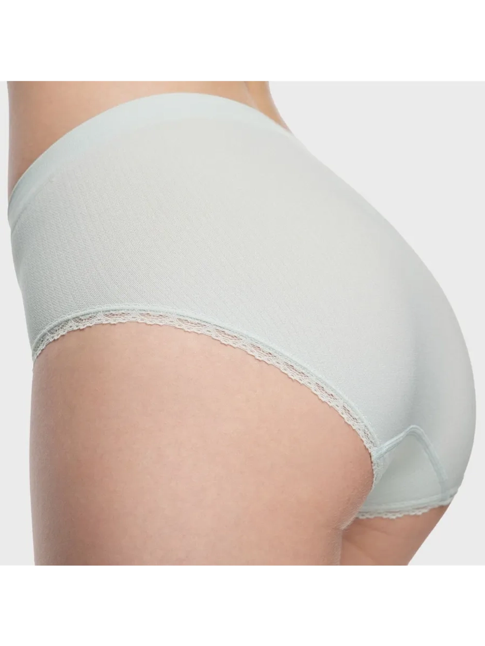 Трусы женские