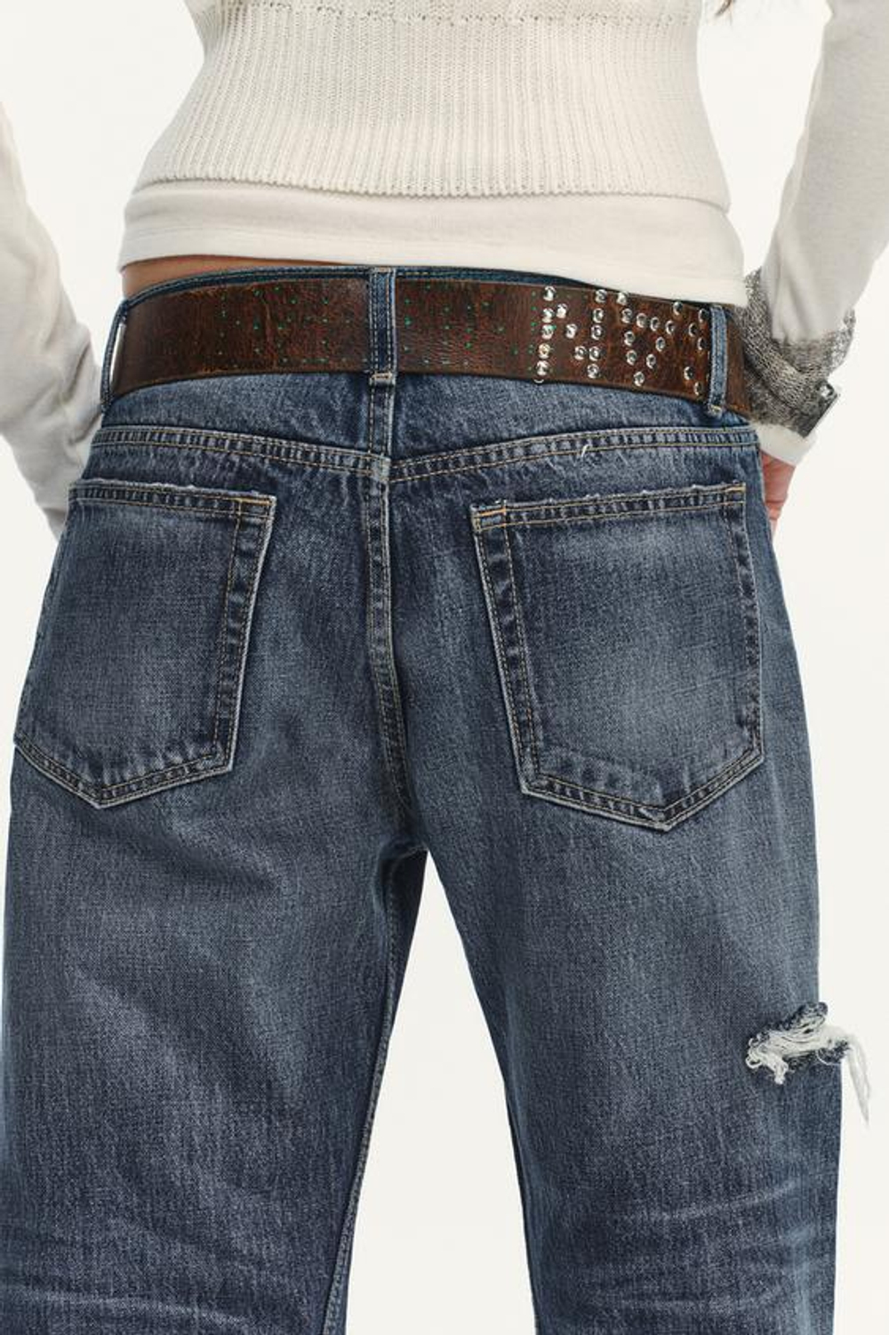 ZARA ПРЯМЫЕ ДЖИНСЫ TRF С ДЫРАМИ СРЕДНЕЙ ПОСАДКИ, МОРСКОЙ СИНИЙ