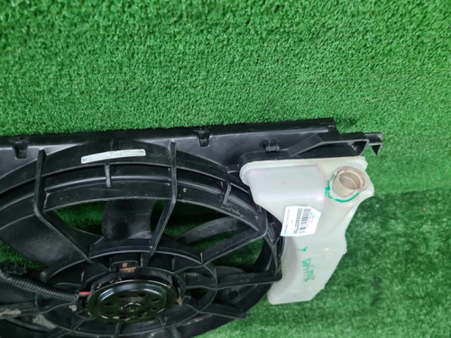 Диффузор с вентилятором Hyundai Solaris 1 (2010-2017)