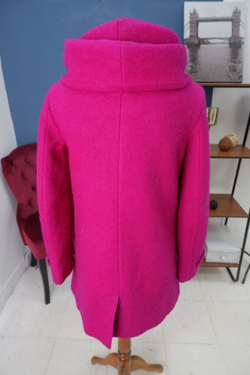 Пальто Kiabi цвета фуксии 44 размер
