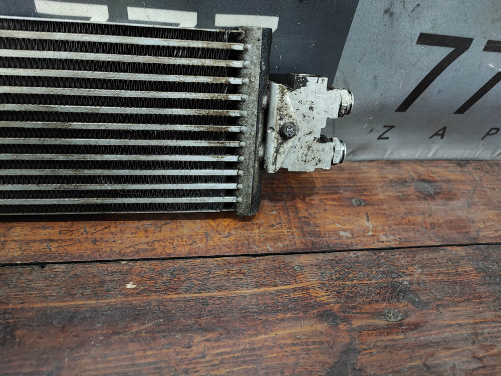 Радиатор АКПП масляный Mercedes V-Class (W447) 14-нв Б/У Оригинал A4475000001