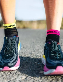 Носки Run Ultralight Low V4 Black Safe Yellow Neo Pink