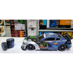 Радиоуправляемая машина для дрифта HB Ford Mustang (4WD, свет, пар, акб, 1:16) - SC16A05-1 бело-голубой